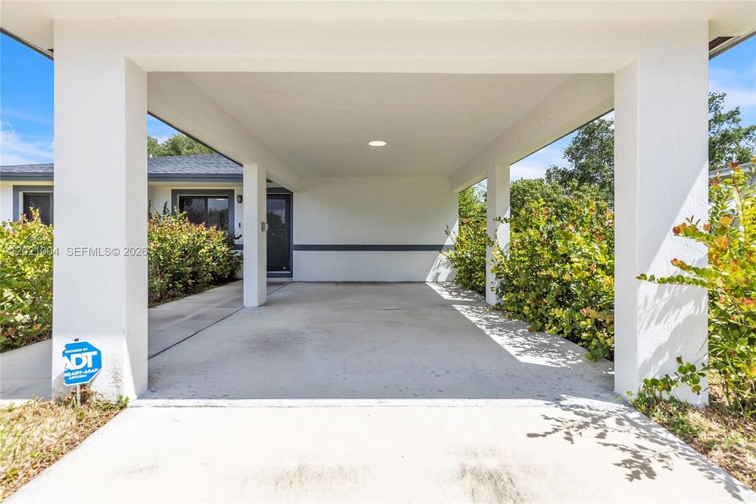 For Rent: $3,650 (4 beds, 3 baths, 1802 Square Feet)