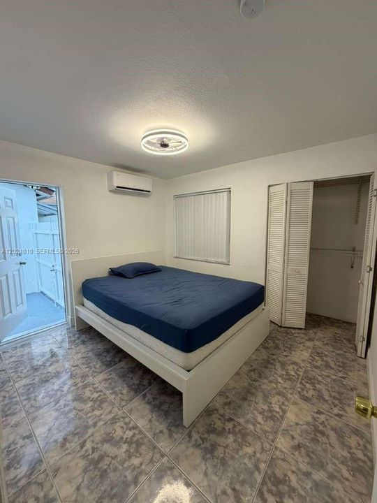En Renta: $1,200 (1 camas, 1 baños, 1595 Pies cuadrados)