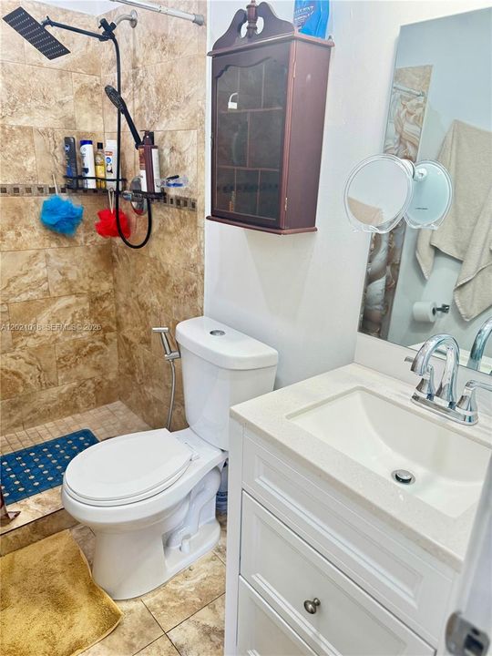 For Sale: $529,900 (3 beds, 2 baths, 1319 Square Feet)