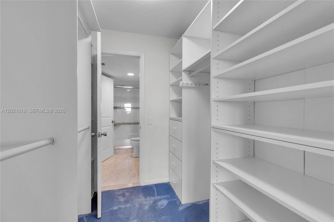 В аренду: $3,700 (2 спален, 2 ванн, 1472 Квадратных фут)