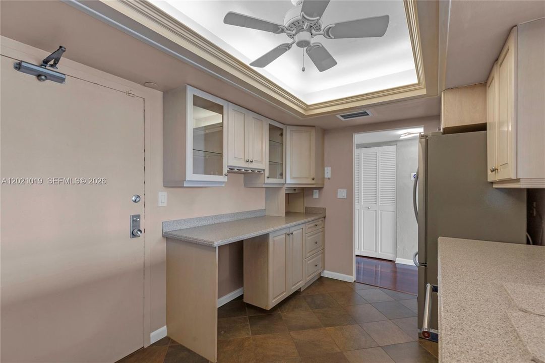 В аренду: $3,700 (2 спален, 2 ванн, 1472 Квадратных фут)