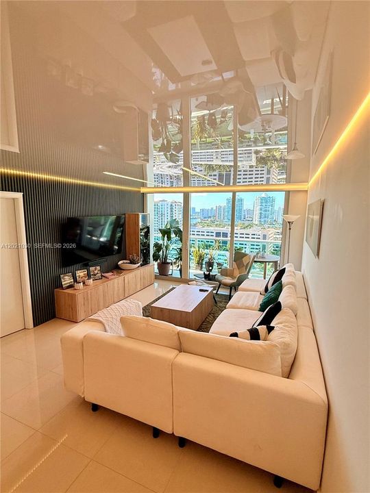 В аренду: $3,480 (2 спален, 2 ванн, 1331 Квадратных фут)