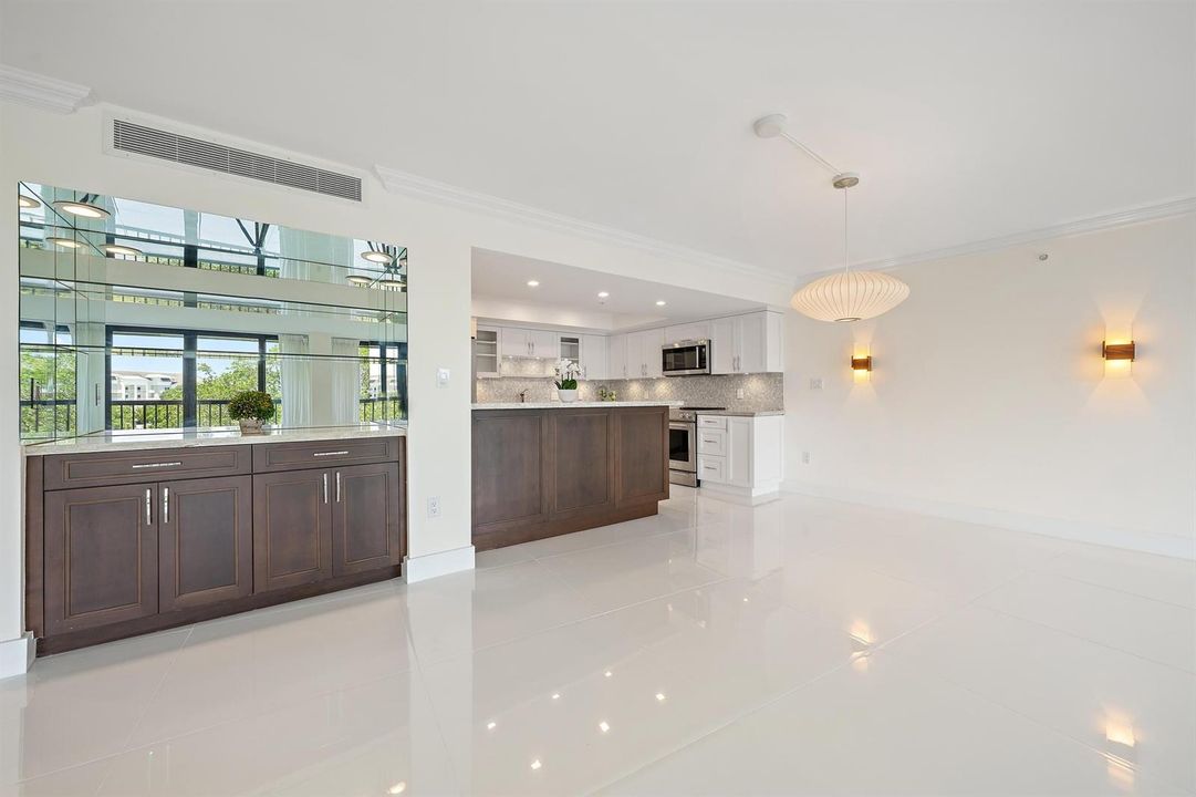 OPEN CONCEPT LIVING