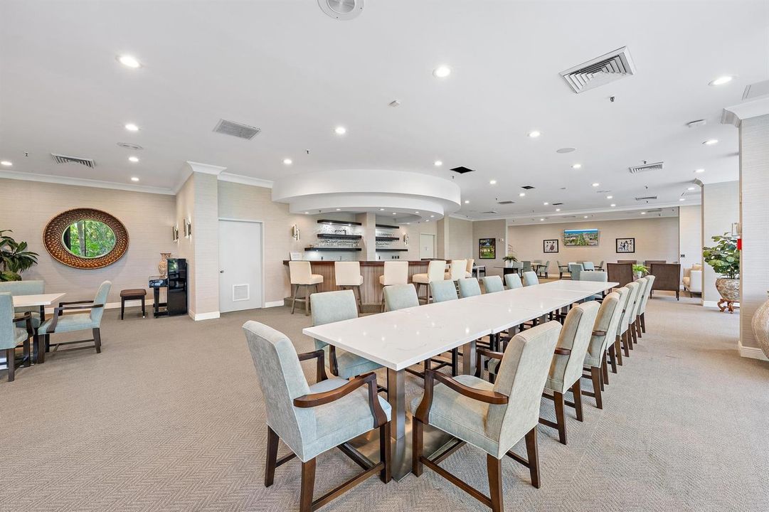 COMMUNITY ROOM