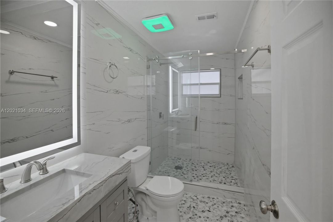 В аренду: $4,500 (3 спален, 2 ванн, 1836 Квадратных фут)