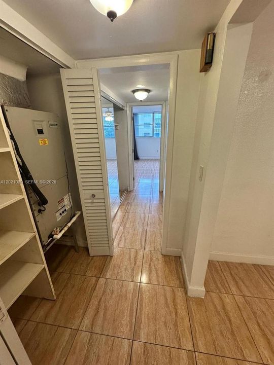 На продажу: $159,900 (1 спален, 1 ванн, 875 Квадратных фут)