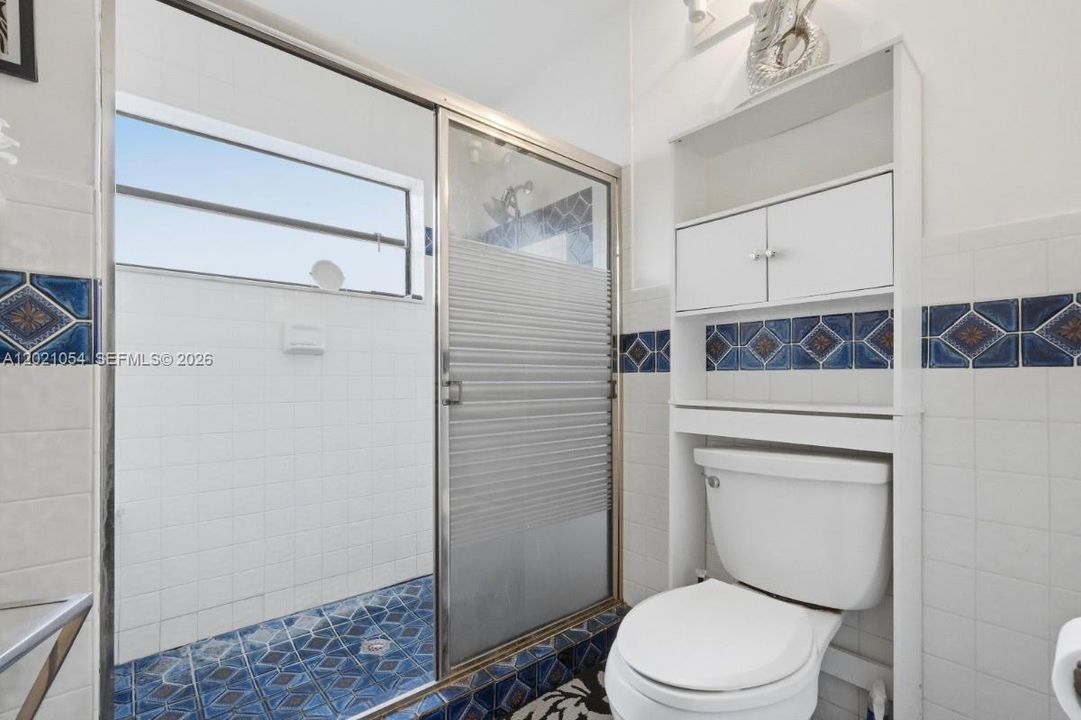 For Sale: $569,000 (3 beds, 2 baths, 1855 Square Feet)