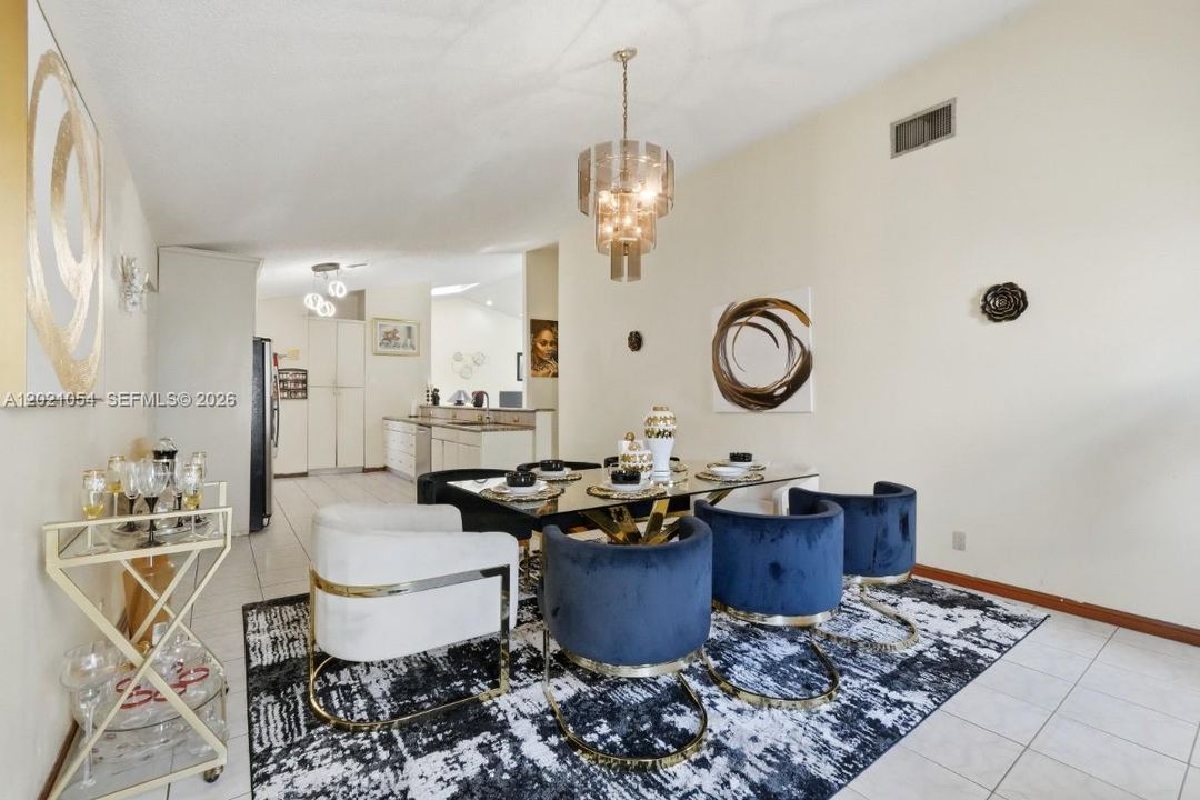 For Sale: $569,000 (3 beds, 2 baths, 1855 Square Feet)