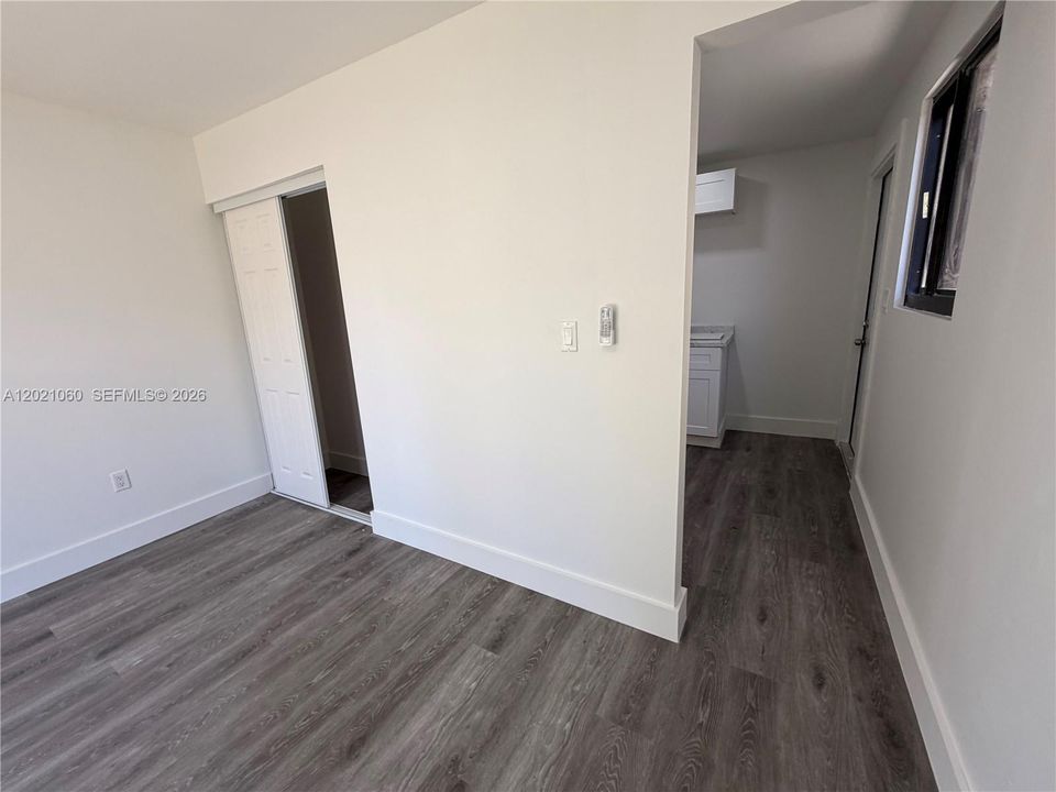 В аренду: $1,600 (1 спален, 1 ванн, 2280 Квадратных фут)
