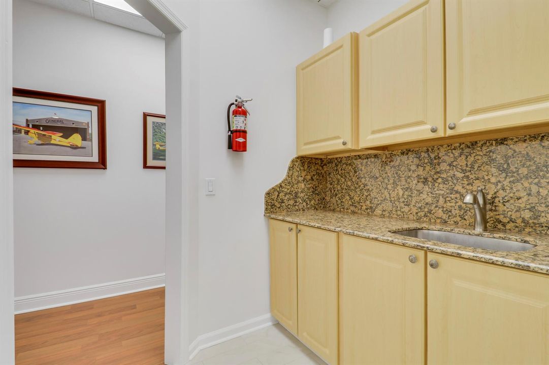 Kitchenette