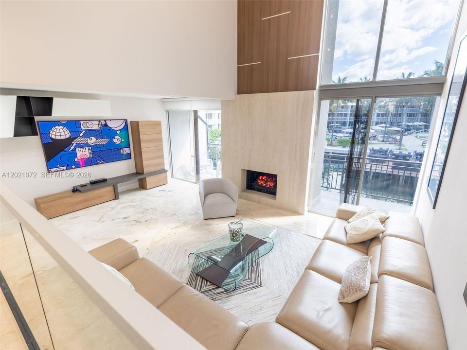 For Sale: $1,999,999 (4 beds, 4 baths, 2203 Square Feet)