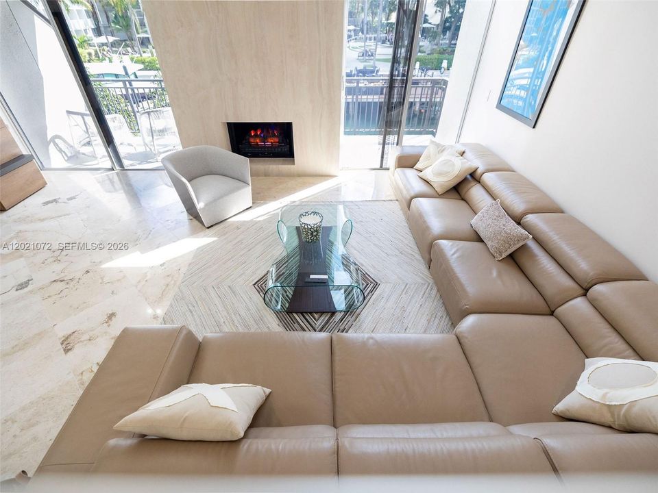 For Sale: $1,999,999 (4 beds, 4 baths, 2203 Square Feet)