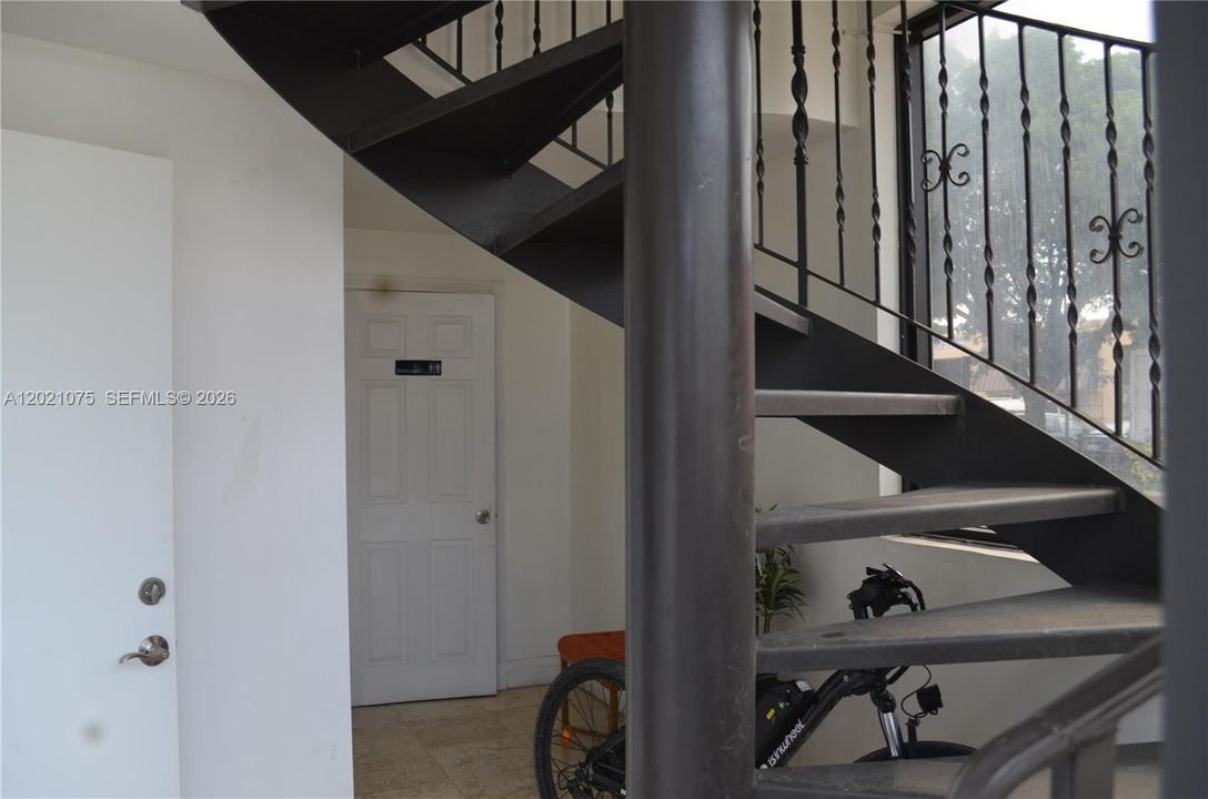 En Renta: $5,950 (0 camas, 0 baños, 0 Pies cuadrados)