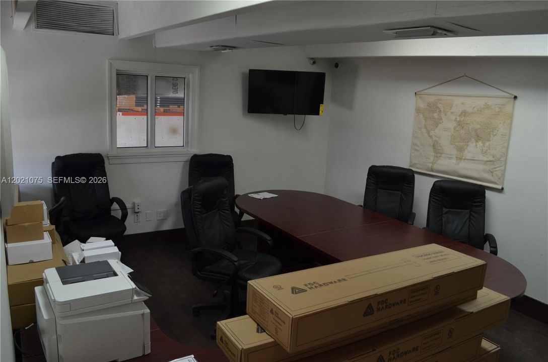 En Renta: $5,950 (0 camas, 0 baños, 0 Pies cuadrados)