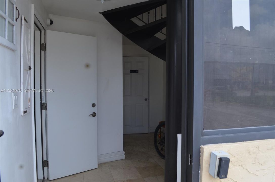En Renta: $5,950 (0 camas, 0 baños, 0 Pies cuadrados)