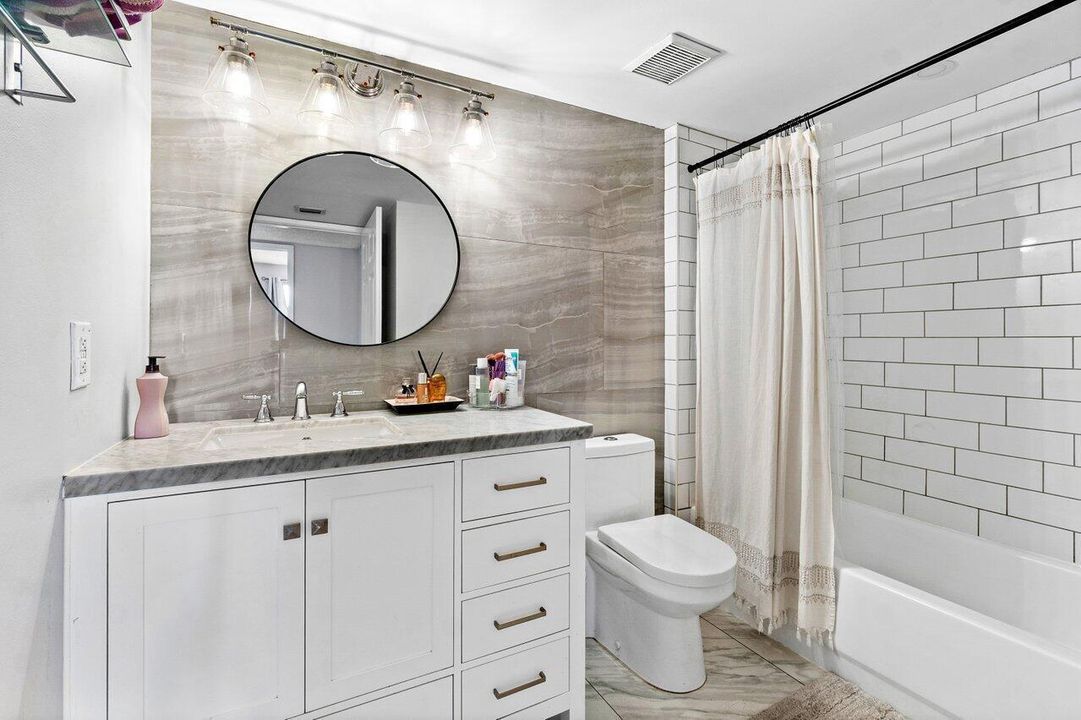 017-2620SouthUniversityDrive-309-Davie-F