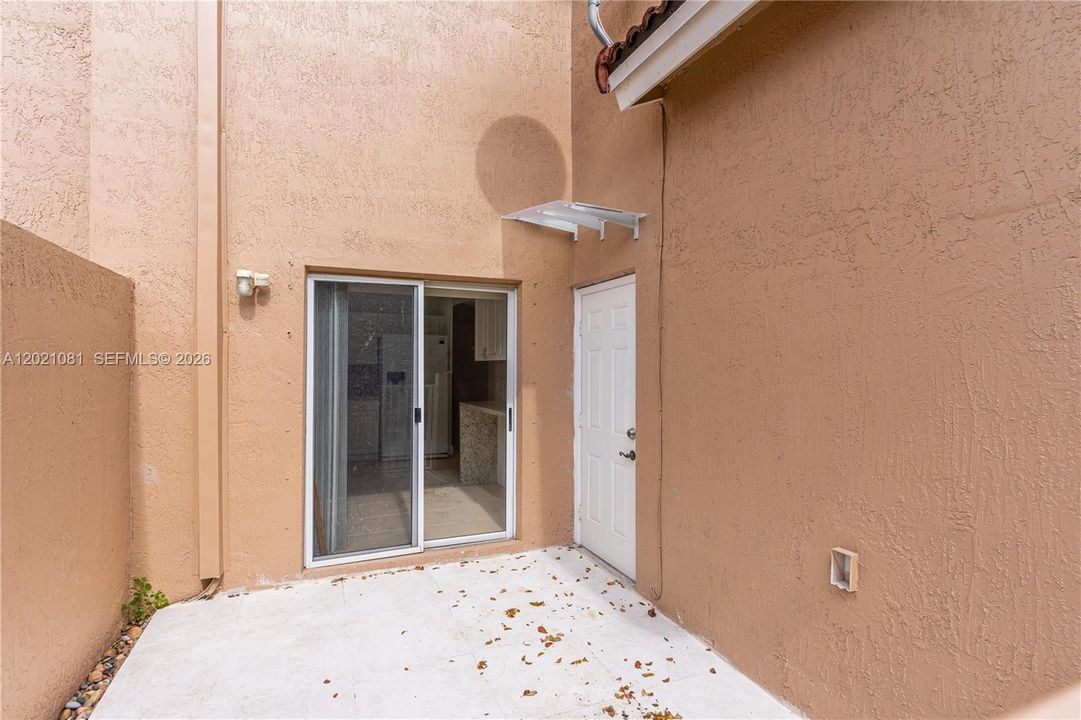 En Venta: $280,000 (2 camas, 2 baños, 1431 Pies cuadrados)