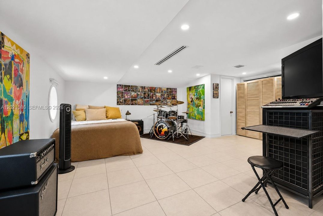 En Renta: $29,500 (5 camas, 6 baños, 3475 Pies cuadrados)