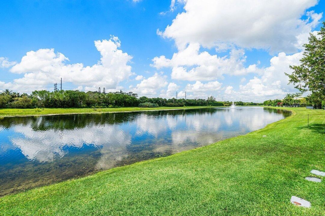 050-8795GrandPrixLane-BoyntonBeach-FL-33