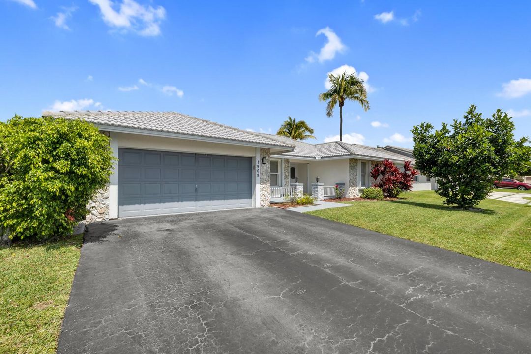 1909 NW 80th Ave-37