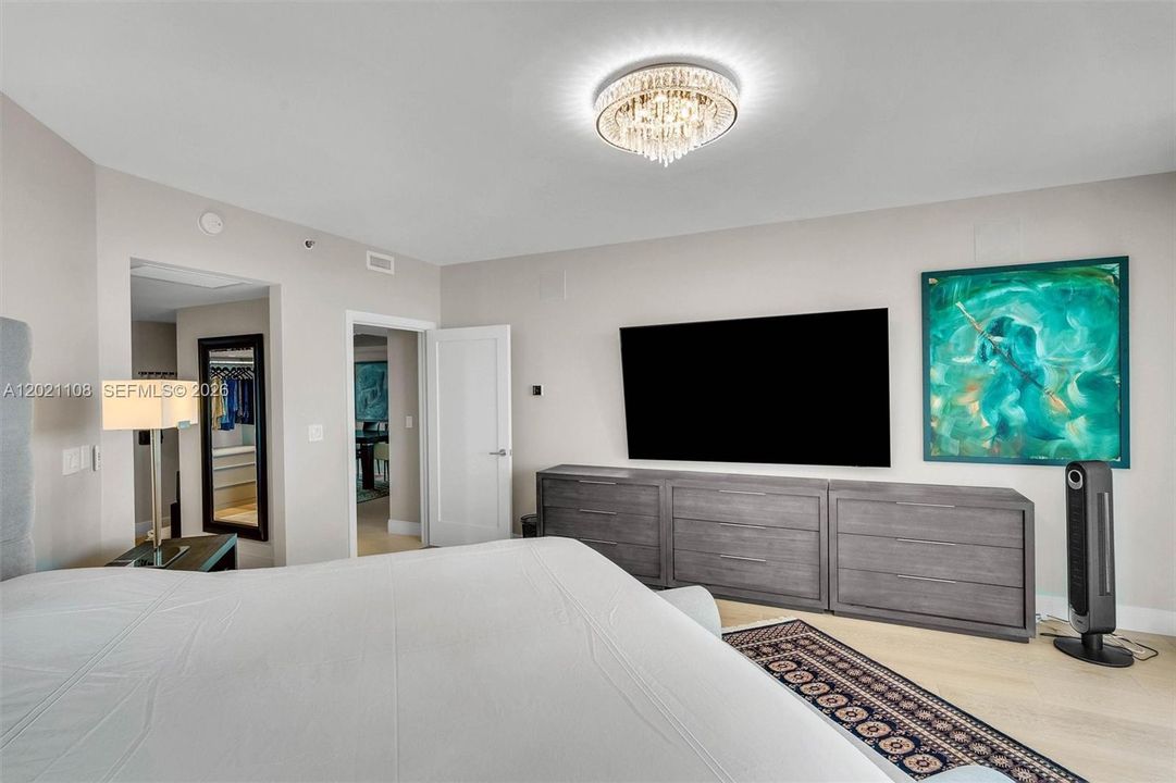 В аренду: $15,900 (3 спален, 4 ванн, 3170 Квадратных фут)