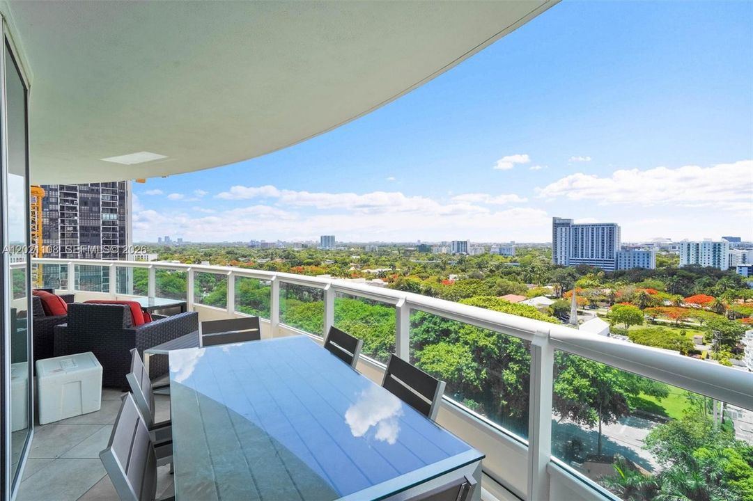 В аренду: $15,900 (3 спален, 4 ванн, 3170 Квадратных фут)