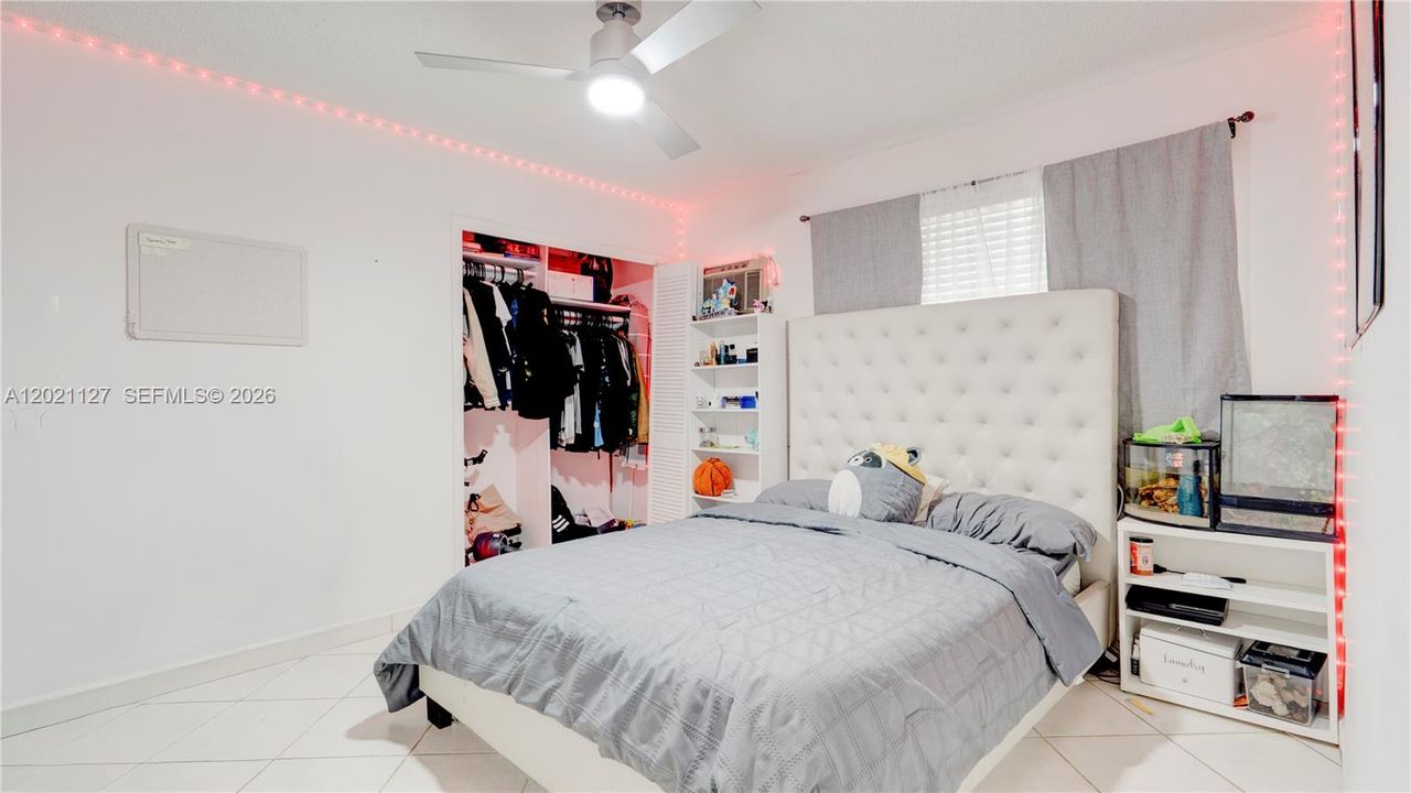 3611 - 2nd bedroom