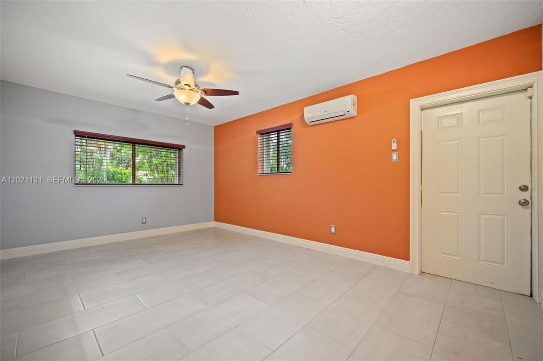 For Sale: $1,085,000 (4 beds, 3 baths, 2456 Square Feet)