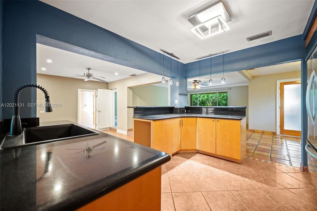 For Sale: $1,085,000 (4 beds, 3 baths, 2456 Square Feet)