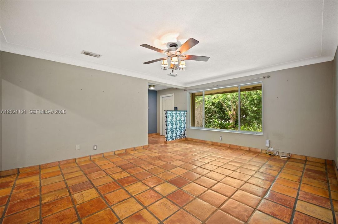 For Sale: $1,085,000 (4 beds, 3 baths, 2456 Square Feet)
