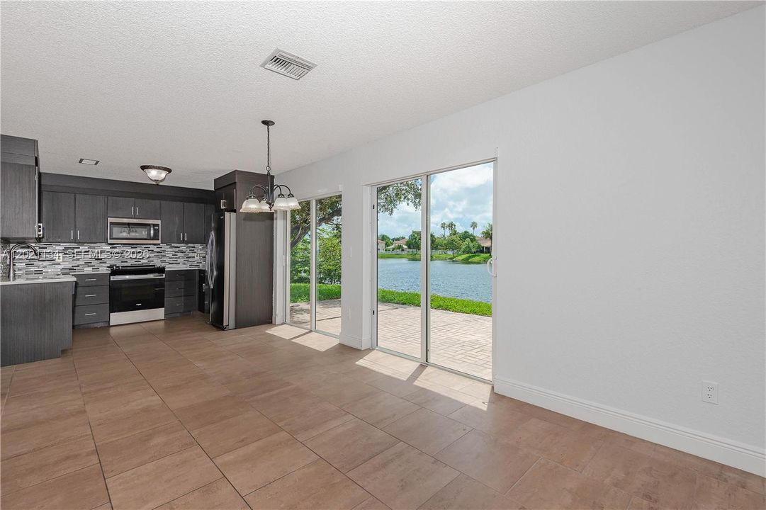 For Sale: $620,000 (4 beds, 3 baths, 1864 Square Feet)