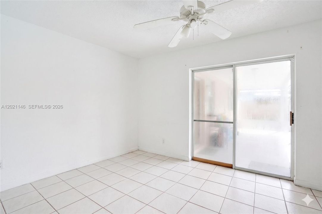 For Sale: $485,000 (4 beds, 2 baths, 1850 Square Feet)
