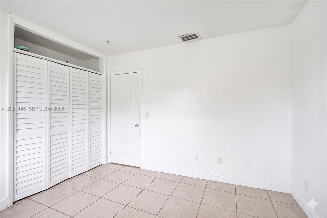 For Sale: $485,000 (4 beds, 2 baths, 1850 Square Feet)