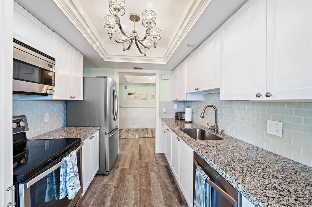 5280 N Ocean Dr 8b