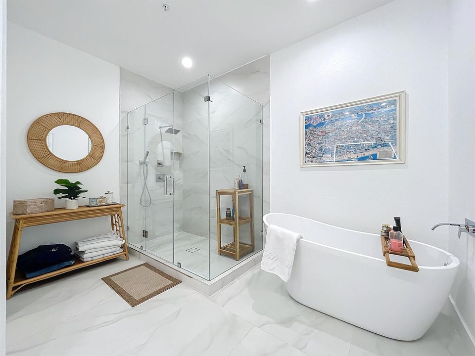 425 Greenwich Circle #205-63