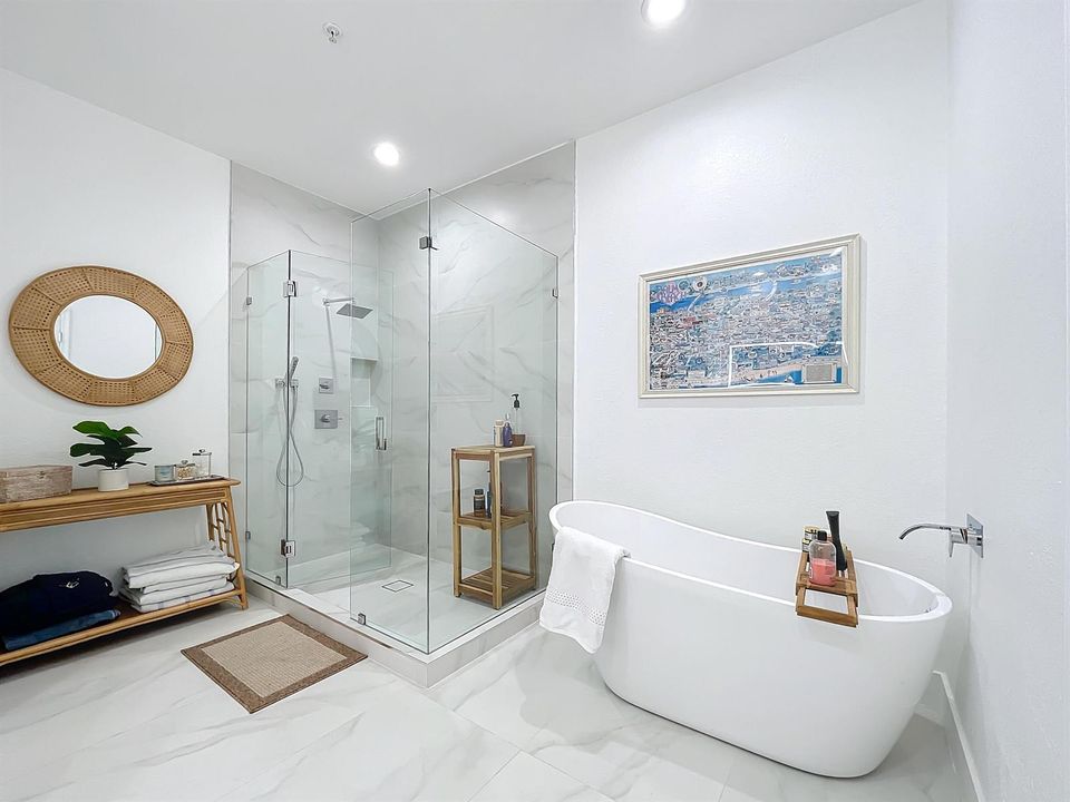 425 Greenwich Circle #205-56