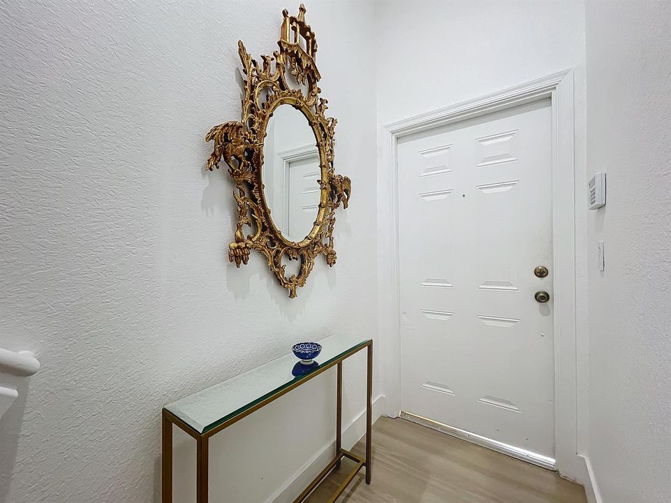 425 Greenwich Circle #205-2