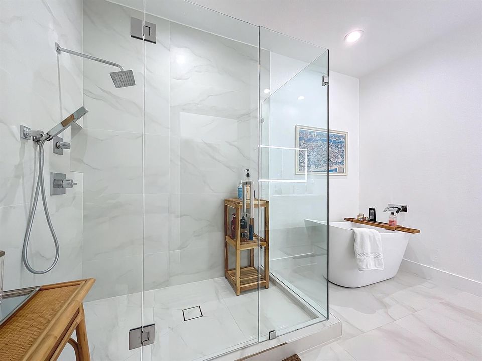 425 Greenwich Circle #205-62
