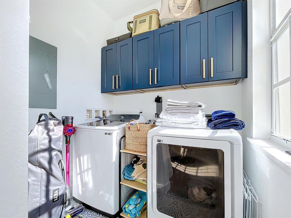 425 Greenwich Circle #205-65