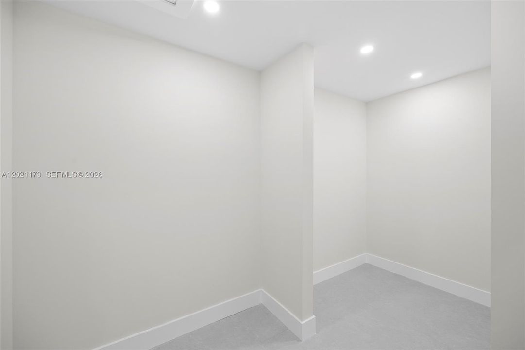 For Sale: $1,100,000 (4 beds, 2 baths, 2146 Square Feet)