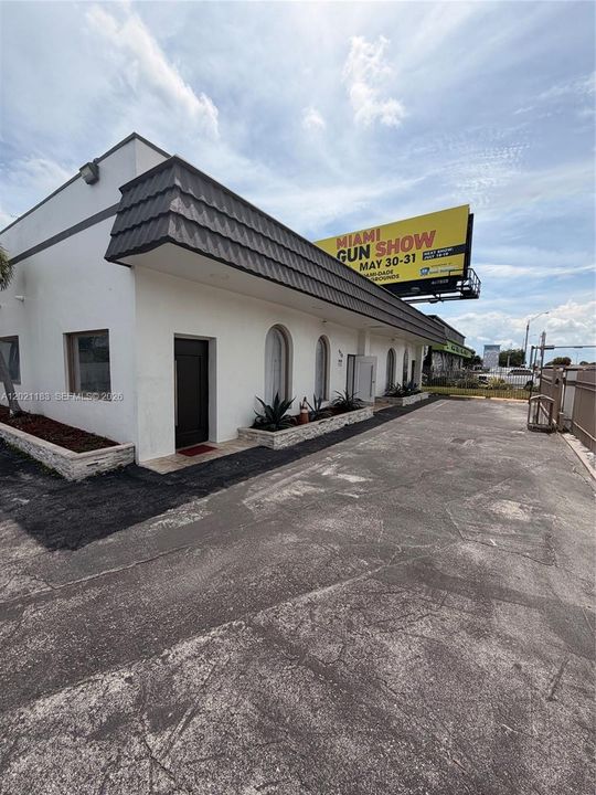 For Sale: $2,900,000 (0 beds, 0 baths, 0 Square Feet)