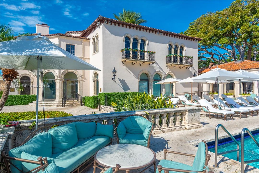 For Sale: $11,950,000 (4 beds, 4 baths, 4086 Square Feet)