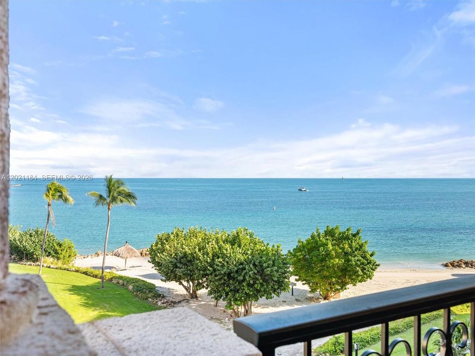 For Sale: $11,950,000 (4 beds, 4 baths, 4086 Square Feet)