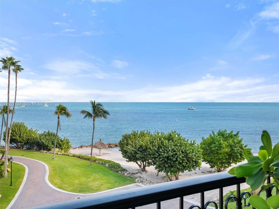 For Sale: $11,950,000 (4 beds, 4 baths, 4086 Square Feet)
