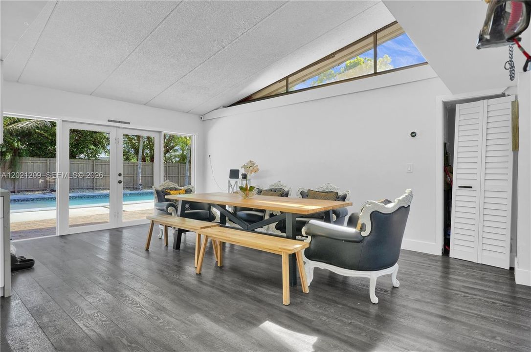 For Sale: $835,000 (4 beds, 2 baths, 2014 Square Feet)