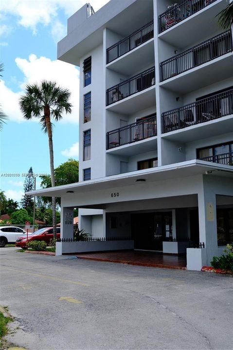 En Venta: $155,000 (2 camas, 1 baños, 860 Pies cuadrados)