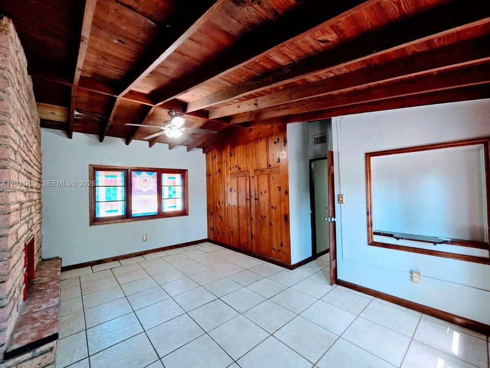 На продажу: $450,000 (4 спален, 3 ванн, 2075 Квадратных фут)