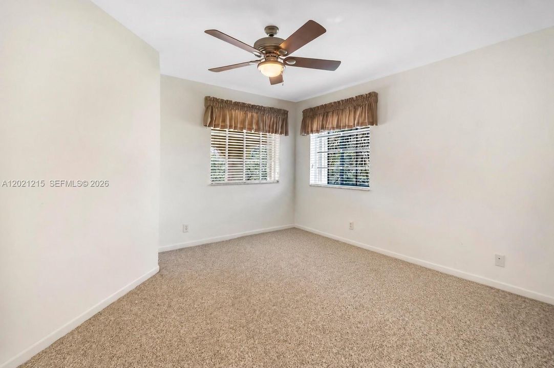 Active With Contract: $1,175,000 (5 beds, 4 baths, 3339 Square Feet)