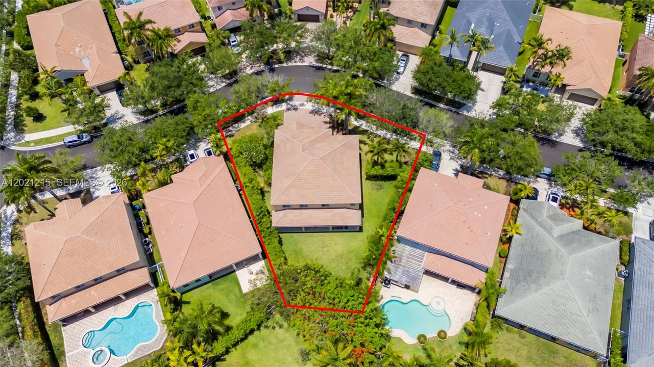 Active With Contract: $1,175,000 (5 beds, 4 baths, 3339 Square Feet)
