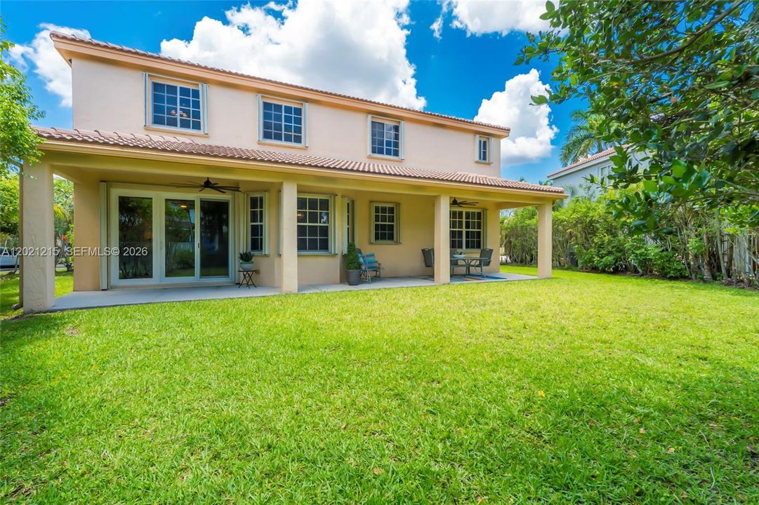 Active With Contract: $1,175,000 (5 beds, 4 baths, 3339 Square Feet)